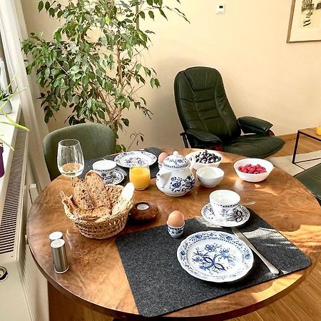 Zentrumsnahe Leipzig-Apartments, Nahe Ufz Und Bmw Inkl Parkplatz Und Fahrraeder Esterno foto